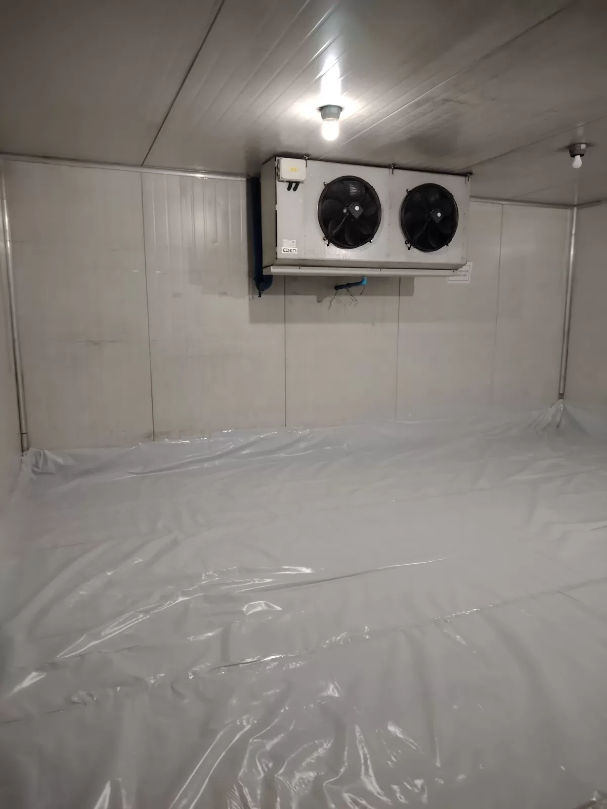 Fastfood chain refrigeration project